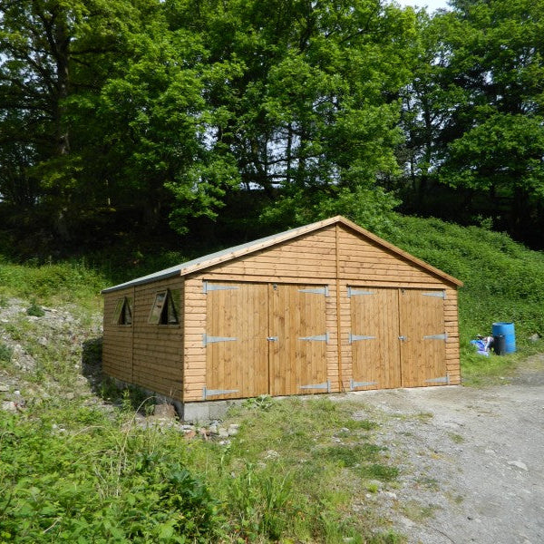 TIMBER GARAGE