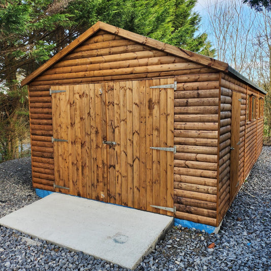 TIMBER GARAGE