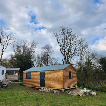 HEAVY DUTY RANGE  (Apex Or Pent Roof)