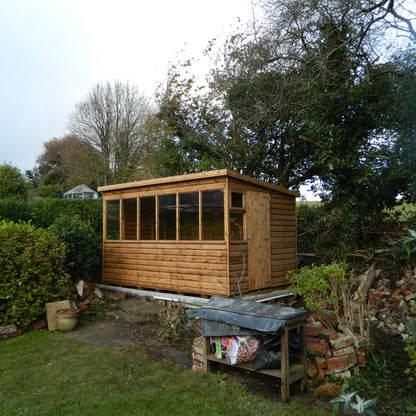THE POTTING ROOM (Apex Or Pent Roof)