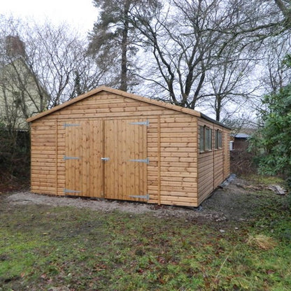 TIMBER GARAGE